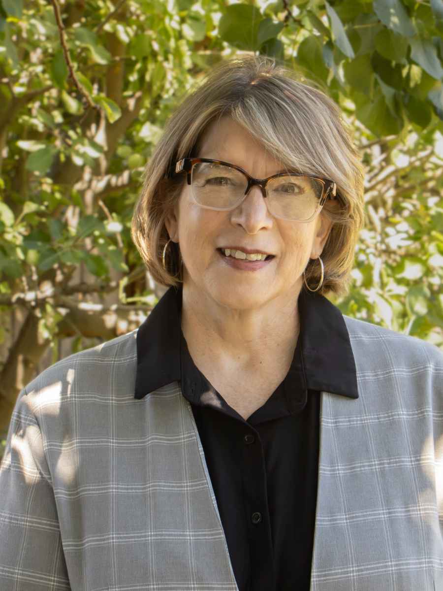 Christine Lollar